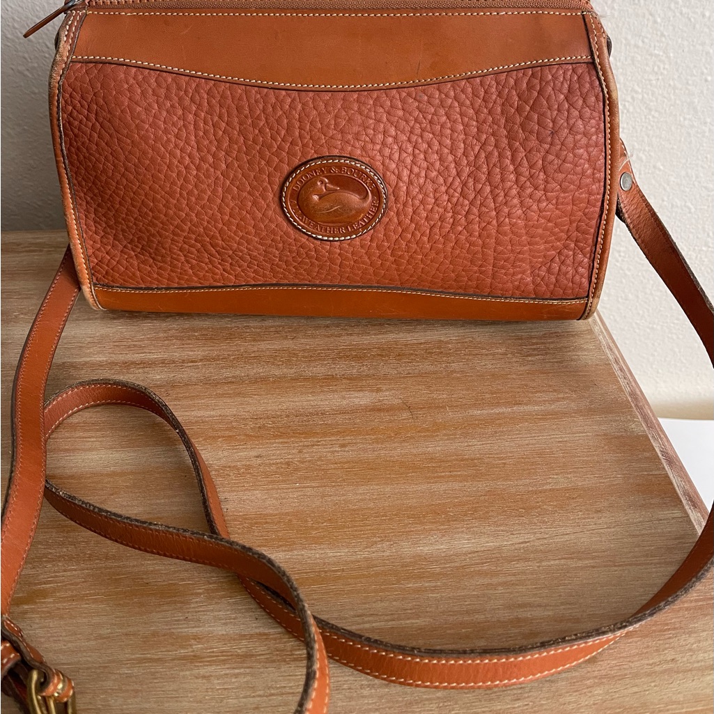 Vintage Dooney & Bourke Brown Pebbled Leather Shoulder Crossbody Purse Bag